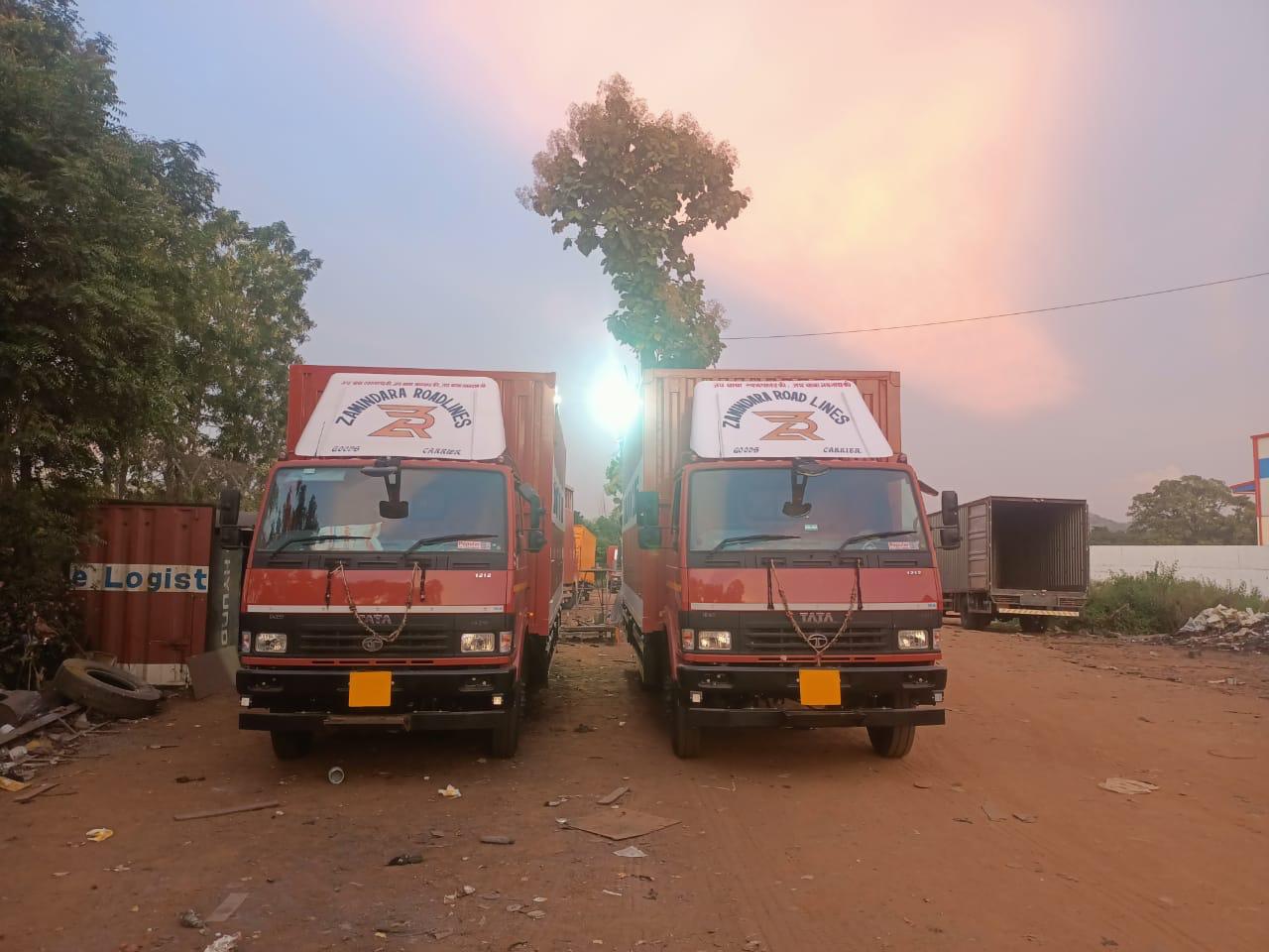 Closed Container Truck